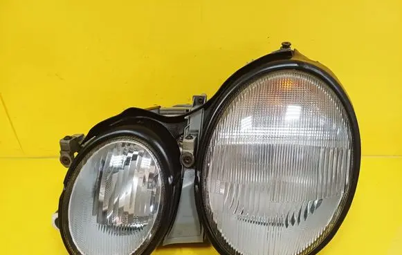 Mercedes-Benz CLK A208 C208 Headlight/headlamp 