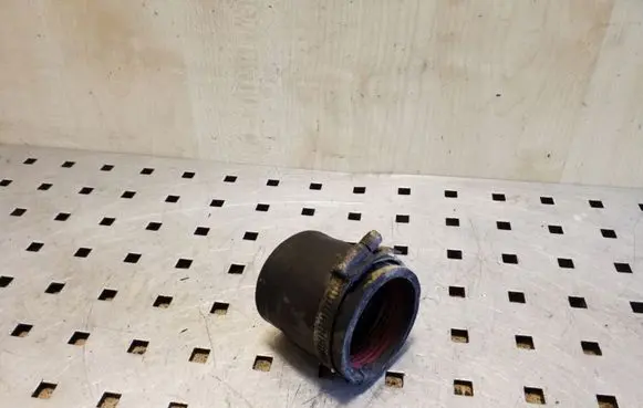 Volvo XC70 Intercooler hose/pipe