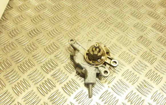 Toyota Verso Vacuum pump ST839M1A