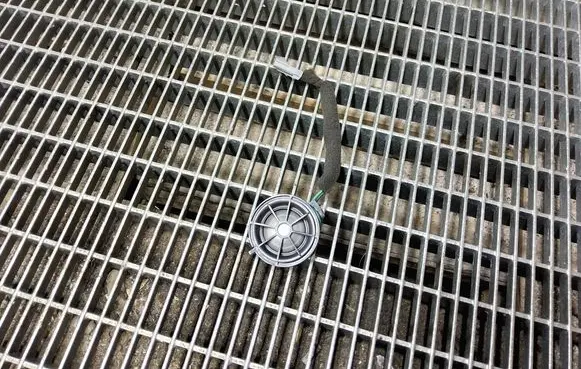 Land Rover Range Rover Sport L320 Front door high frequency speaker BH2218808AC 8907014301