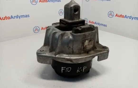 BMW 5 F10 F11 Engine mount bracket 6777373 22116777373 22116797183
