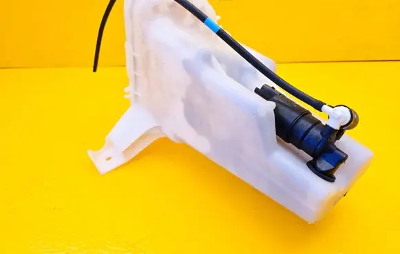 Nissan Micra K14 Windshield washer fluid reservoir/tank 0016192