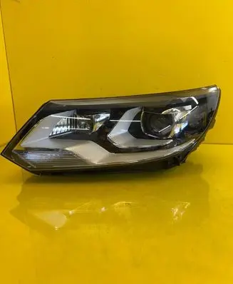Volkswagen Tiguan Headlight/headlamp 5N1941751