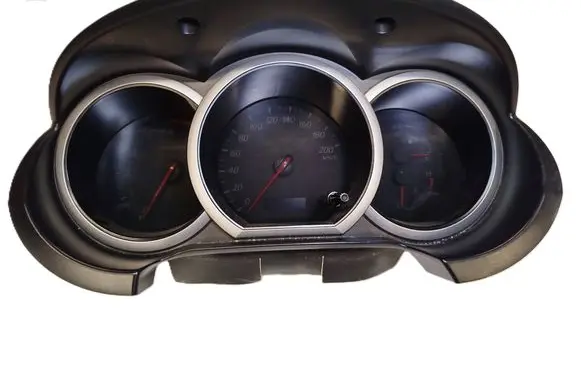 Speedometer (instrument cluster)