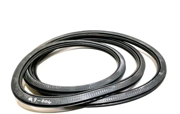 Audi Q3 8U Front door rubber seal 8U08313721