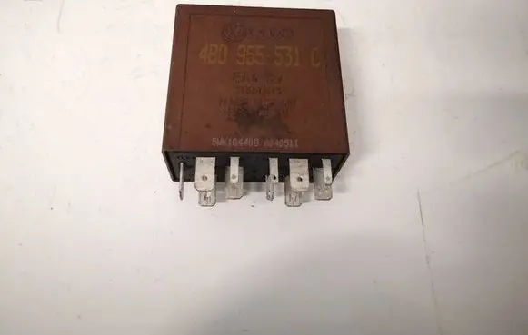 Volkswagen Golf IV Other relay 4B0955531C