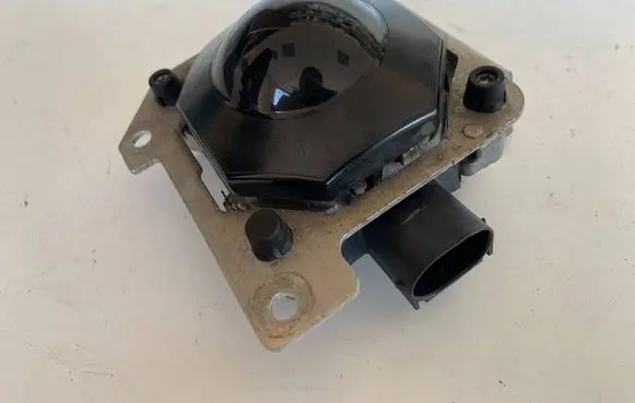 Audi A4 S4 B9 8W Distronic sensor radar 8W0907541K 8W0907541 8W090753