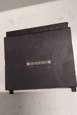 Mercedes-Benz S W220 Seat control module 2208201385