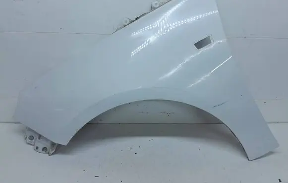 Opel Adam Fender 
