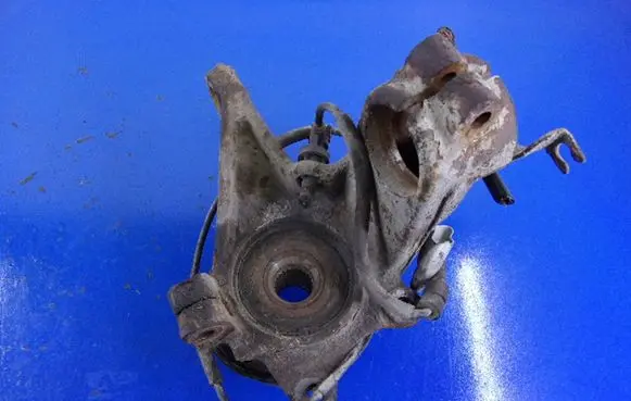 Peugeot Partner Front wheel hub spindle knuckle