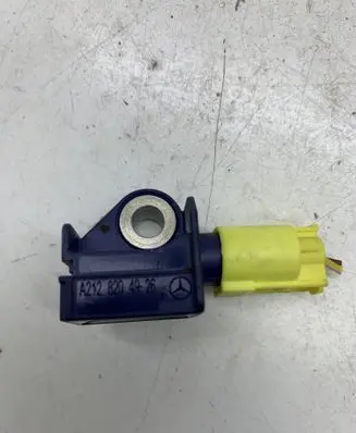Mercedes-Benz E A207 Airbag deployment crash/impact sensor A2128204926 5WK43872