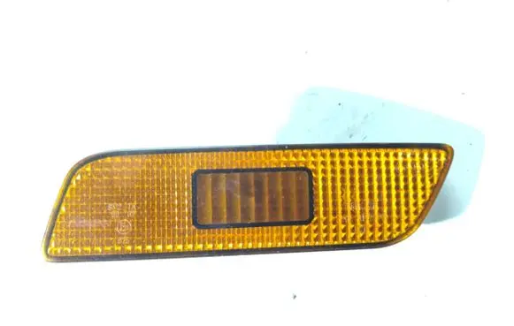 Volvo S80 Front fender indicator light 9190950