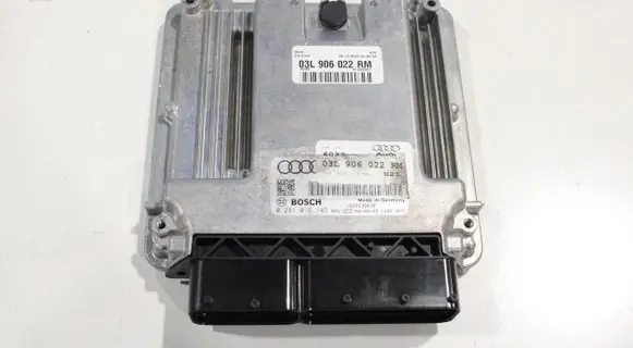 Audi A4 S4 B8 8K Engine control unit/module 03L906022RM 0281016145