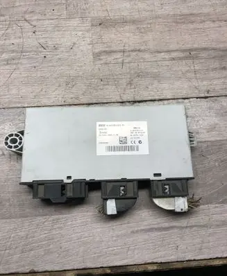 BMW 7 F01 F02 F03 F04 Comfort/convenience module 9204243 000404494R300 0100348182