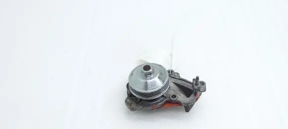 Peugeot 5008 II Water pump 9803094380