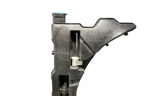 Audi S5 F5 Windshield washer fluid reservoir/tank 8W6955451E 8W6250