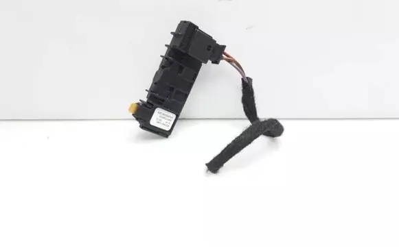 Mercedes-Benz E C207 W207 Rain sensor A2048210851