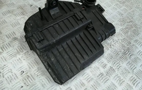 Citroen C3 Air filter box 9670851880 090350 090352