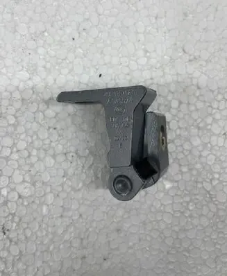 Porsche Macan (95B) Rear door upper hinge 4G0831402D A046574