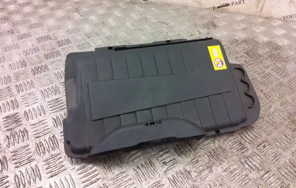 Mercedes-Benz A W176 Battery box tray cover/lid A2465410005