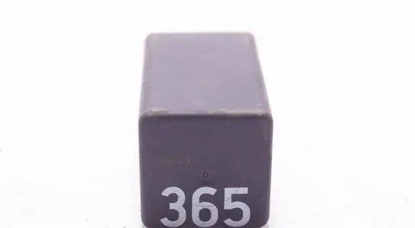 Audi 100 S4 C4 Other relay 8D0959257 05071100