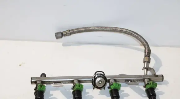 Mercedes-Benz C W203 Fuel injector 2710780549