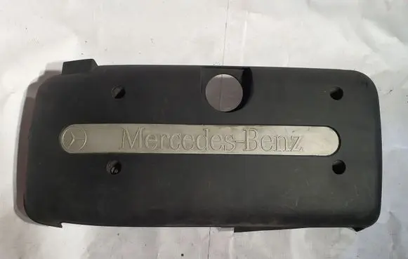 Mercedes-Benz E W211 Engine cover (trim) A6470100067