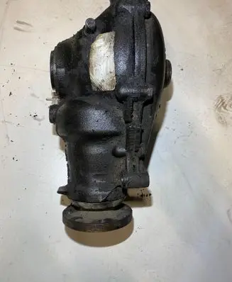 BMW X3 E83 Front differential 1428832 1428835