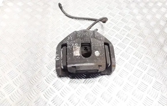 BMW 7 E65 E66 Front brake caliper 830671007