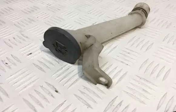 Honda Civic Fuel tank filler neck pipe 