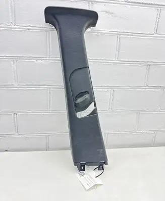 Mercedes-Benz ML W163 (B) pillar trim (top) A1636900325