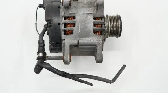 Volkswagen PASSAT B7 Generator/alternator 03L903023BACR 03L903023B