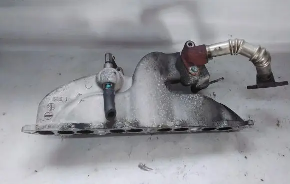 Opel Antara Intake manifold