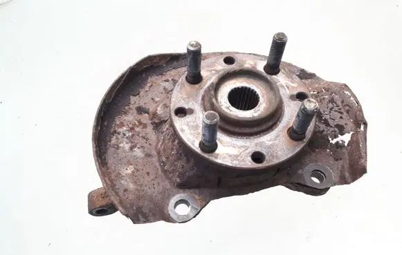 Mitsubishi Colt Front wheel hub spindle knuckle