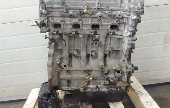 Toyota Avensis T270 Engine 190000R140