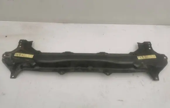BMW 7 E65 E66 Radiator mount bracket