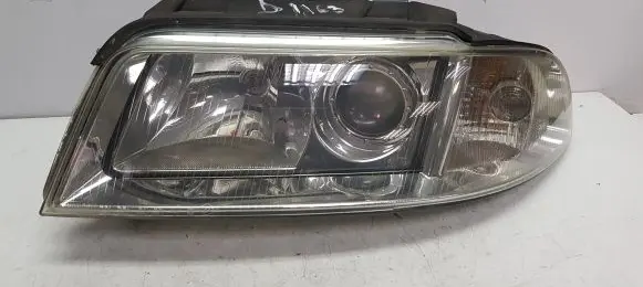 Audi A4 S4 B5 8D Headlight/headlamp 8D0941003AK