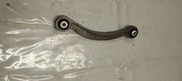 Mercedes-Benz C W205 Rear control arm A20409