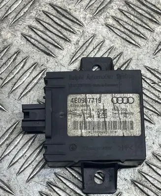 Audi A8 S8 D3 4E Alarm control unit/module 510030690 4E0907719