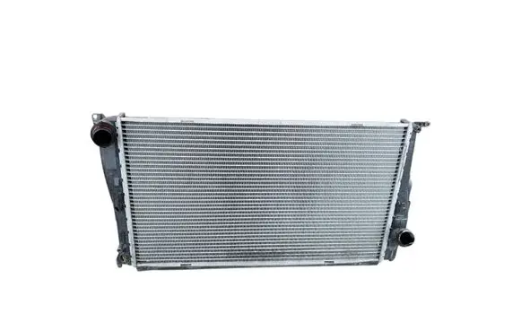 BMW 3 E90 E91 Coolant radiator 781291303 6215560
