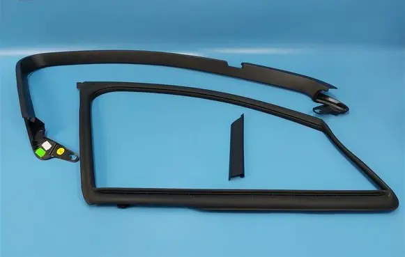 Porsche Panamera (971) Front door trim (molding) 971837432