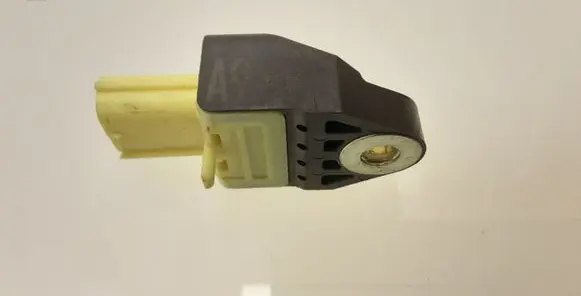 Lexus CT 200H Airbag deployment crash/impact sensor 8983175010