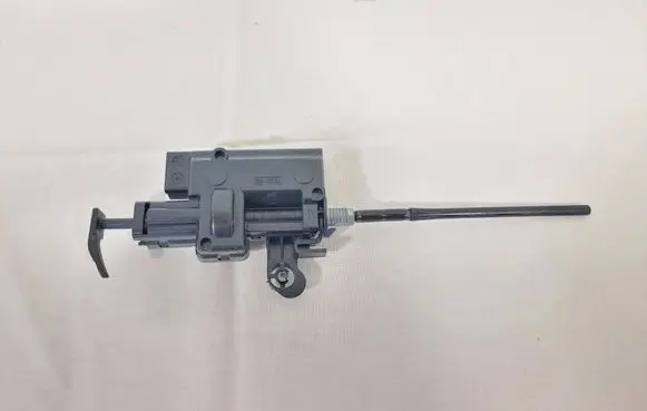 Renault Captur Fuel tank cap lock motor 8200312600 2302180829