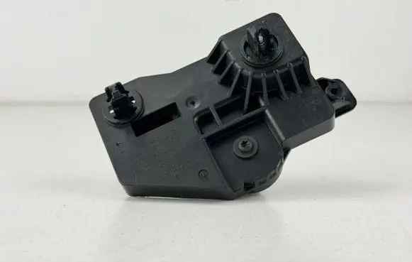 Audi A1 Engine bonnet (hood) release handle 82C823633