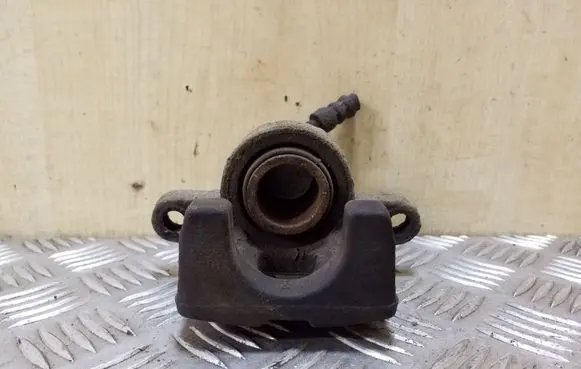 Lexus RX 330 - 350 - 400H Rear brake caliper