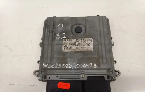 Mercedes-Benz R W251 Engine control unit/module A6421501491