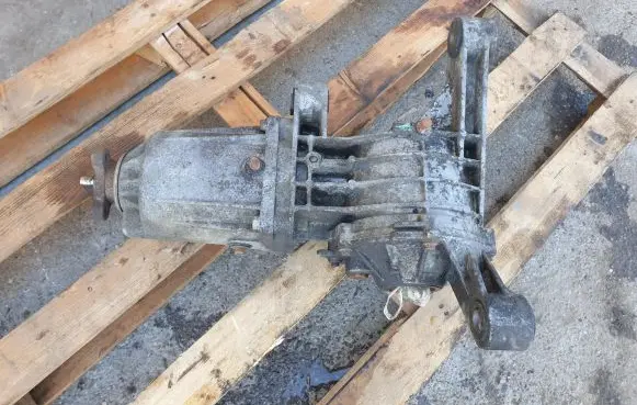 Chrysler Pacifica Rear differential 6800017791