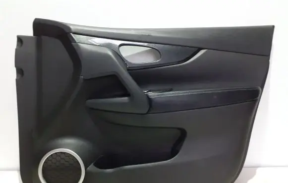 Nissan X-Trail T32 Front door card panel trim