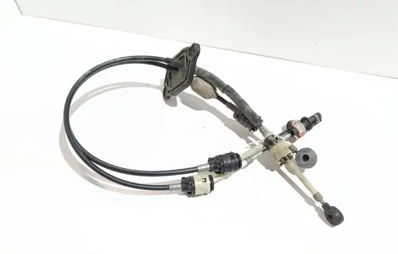 Gear shift cable linkage