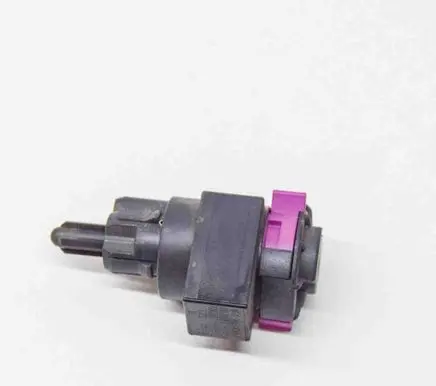 Audi Q5 SQ5 Brake pedal sensor switch 4F0945459B